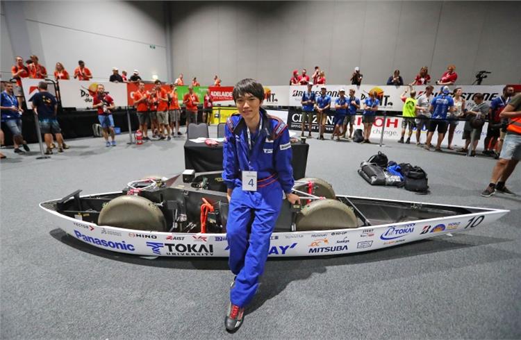 Biggest-ever World Solar Challenge adventure run begins today in Australia