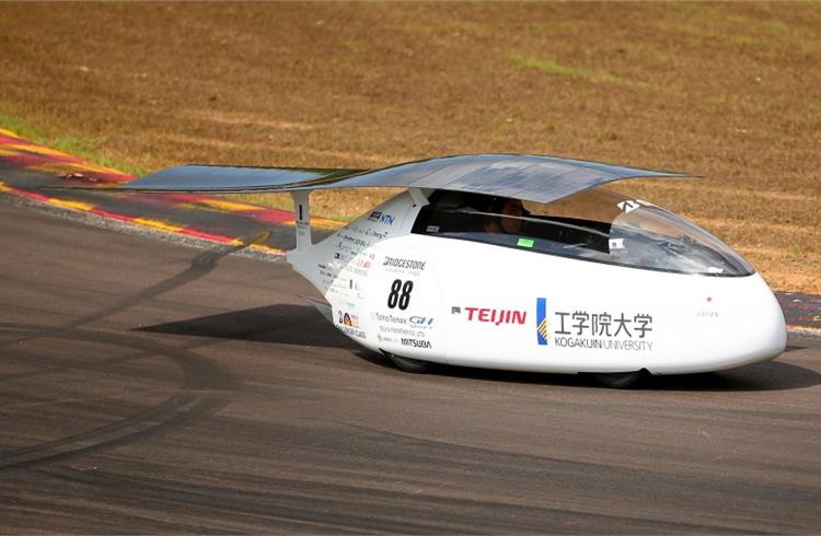 Biggest-ever World Solar Challenge adventure run begins today in Australia