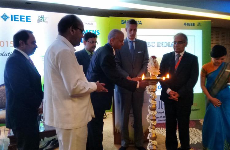 Anant Geete, minister of Heavy Industries & Public Enterprises, inaugurating the 3-day seminar.