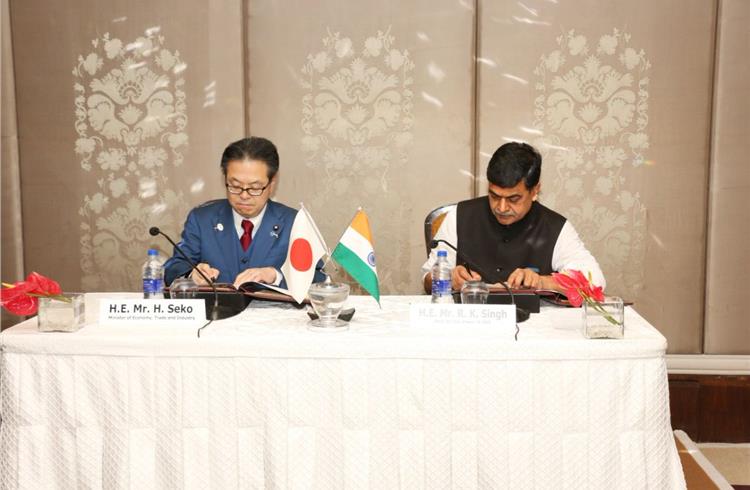 Hiroshige Seko, Minister of Economy, Trade and Industry, Japan and Minister of State (Independent Charge) for Power and New and Renewable Energy, R K Singh at the 9th India-Japan Energy Dialogue held 
