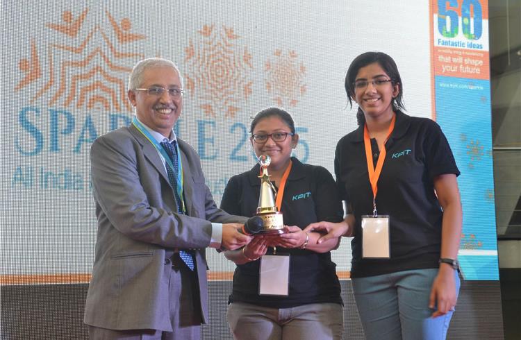 Second runner-up Shruti Kharwandikar and Kruti Patel from MKSSS's Cummins College of Engineering for Women, Pune.
