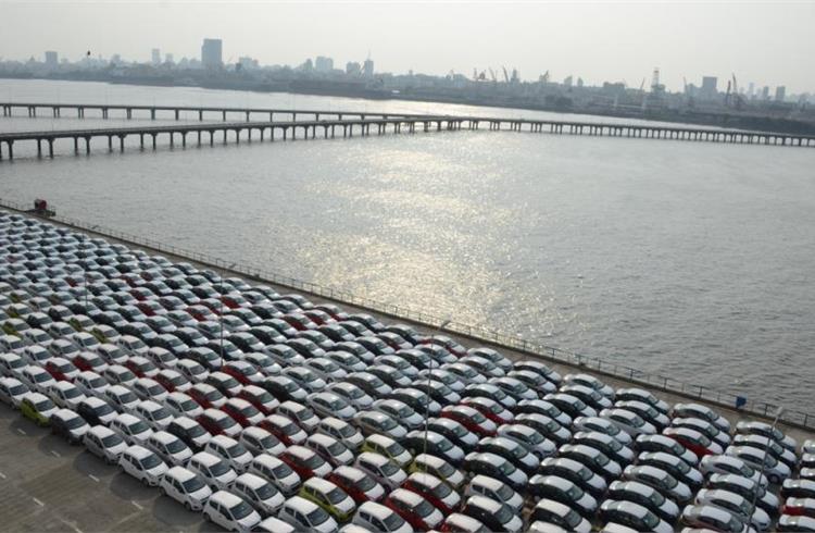 3,000 Chevrolet Beats Parked at Mumbai Port Trust of Maharashtra for Shipment to Mexico