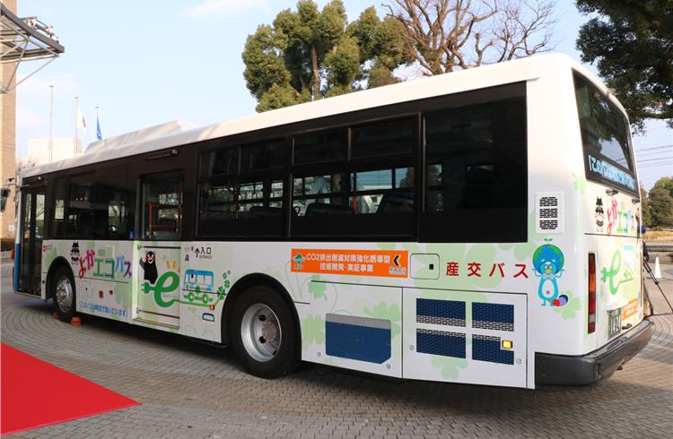 Nissan's e-Leaf tech to be used for buses in Japan