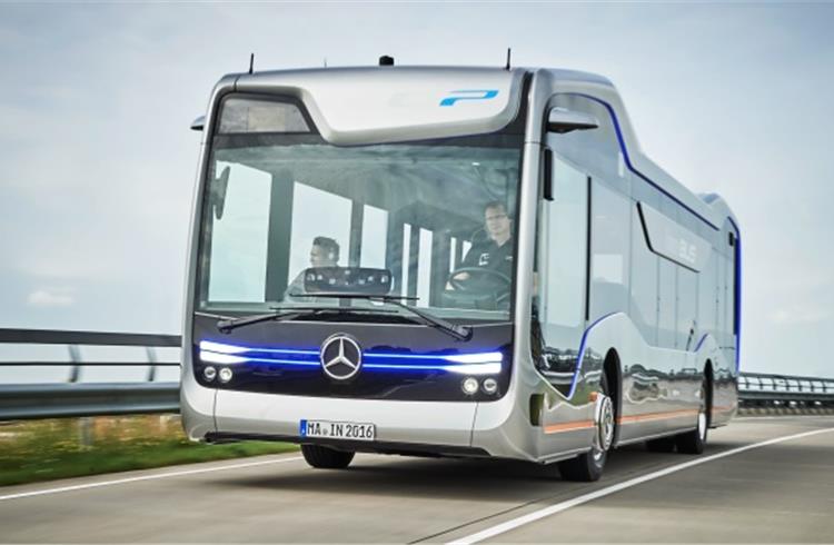 Daimler showcases autonomous bus on public road
