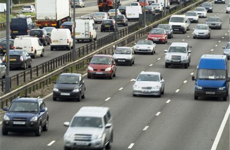 UK government announces £15 billion road improvement plan