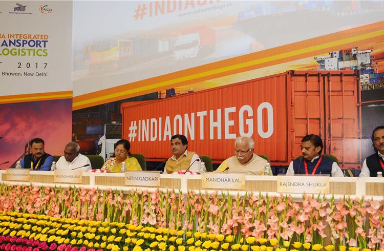 The Union Minister for Road Transport & Highways and Shipping, Nitin Gadkari; chief minister of Haryana, Manohar Lal Khattar; chief minister of Rajasthan, Smt. Vasundhara Raje Scindia; the Minister of