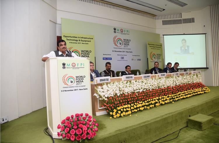 Nitin Gadkari addressing a session on 'Opportunity in Infrastructure, Logistics Technology and Equipment' at the World Food India 2017 conference in New Delhi today.