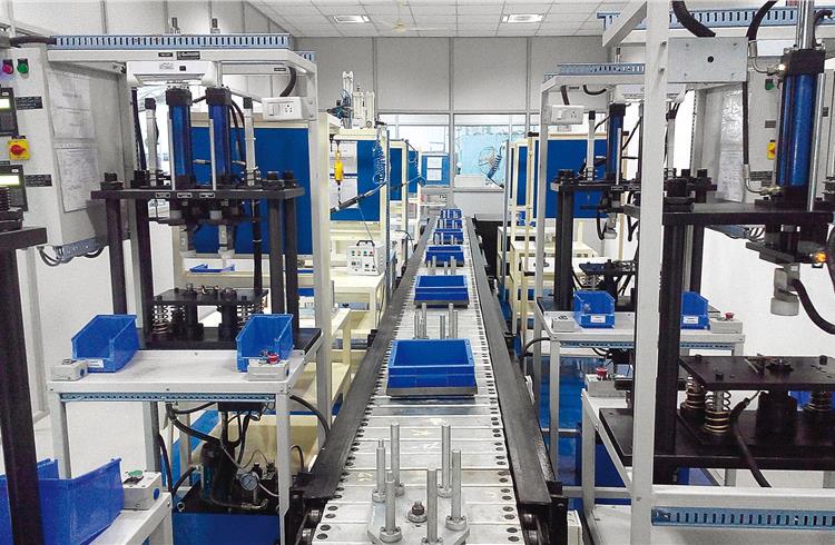 Dust-free, world-class gearbox assembly line for Polaris Industries in Ahmednagar.