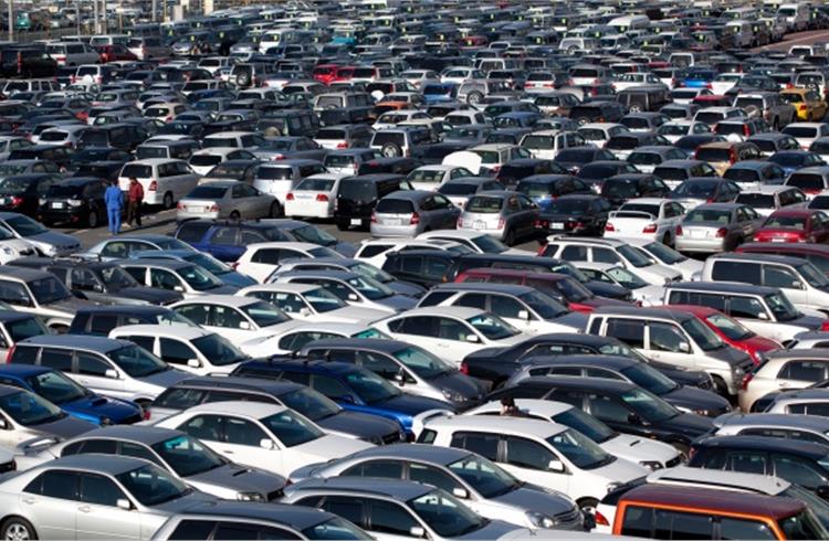 India auto sales in slow growth mode in November