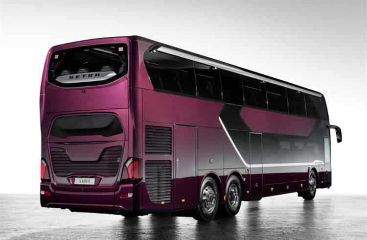 New Setra double-decker coach premieres in Germany