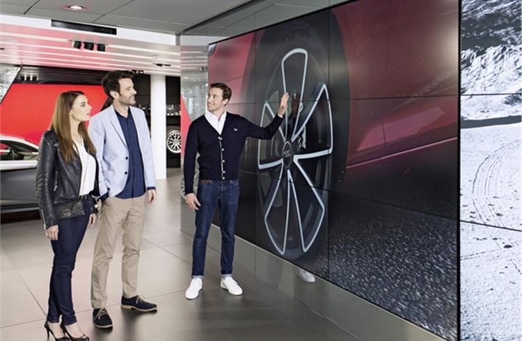 Audi opens new cyberstore in Paris