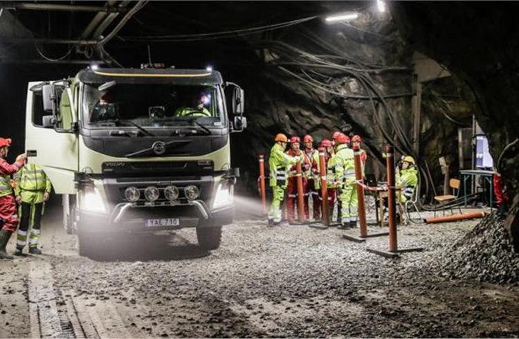 Volvo tests self-driving truck in an underground mine