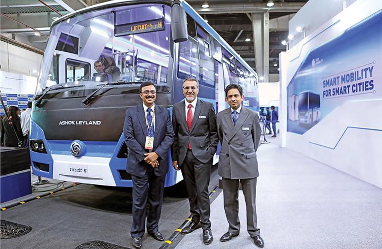 L-R: Vinod K Dasari, MD, Ashok Leyland; Chetan Maini, co-founder and vice-chairman, Sun Mobility, and Uday Khemka, co-founder and vice-chairman of Sun Mobility, with the Circuit-S electric bus which i