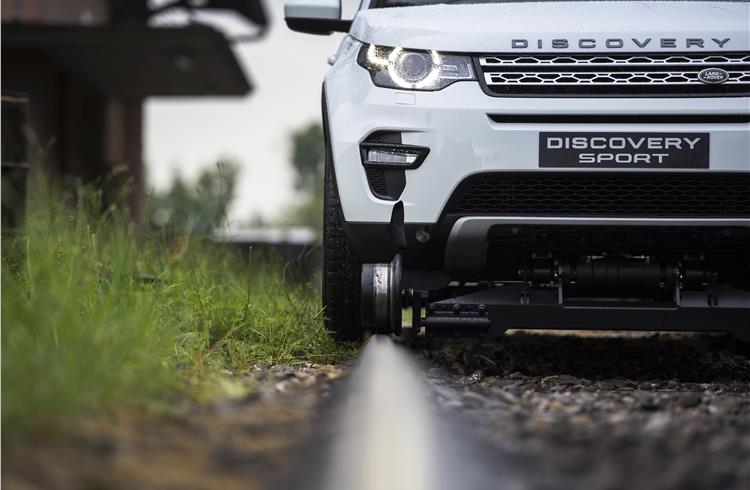 Torque of the town: Land Rover Discovery Sport pulls 100-tonne train