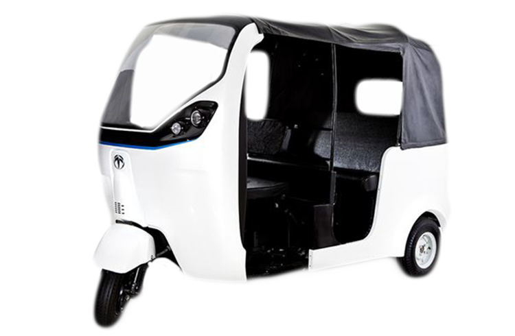 An e-rickshaw from Terra Motors