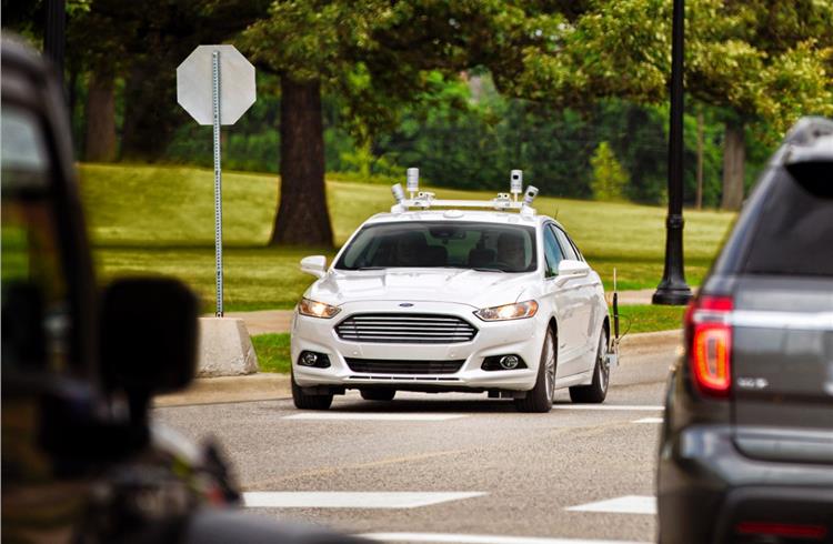 Ford aims to roll out mass-market autonomous car in 2021