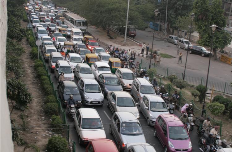 SC bans registration of diesel vehicles of 2,000cc and above in Delhi for 3 months