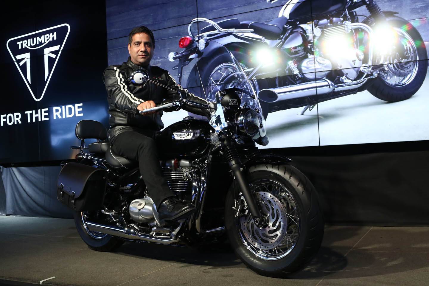 web-vimal-sumbly-with-the-newly-launched-triumph-speedmaster