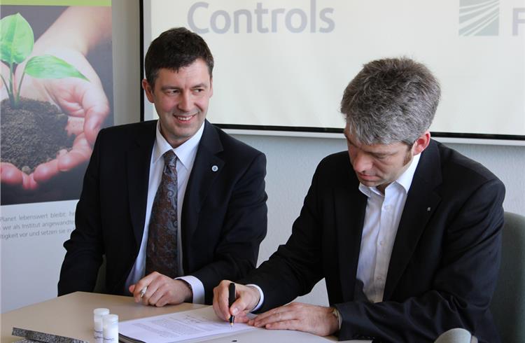 Johnson Controls collaborates with Fraunhofer Institute for components to advance battery tech