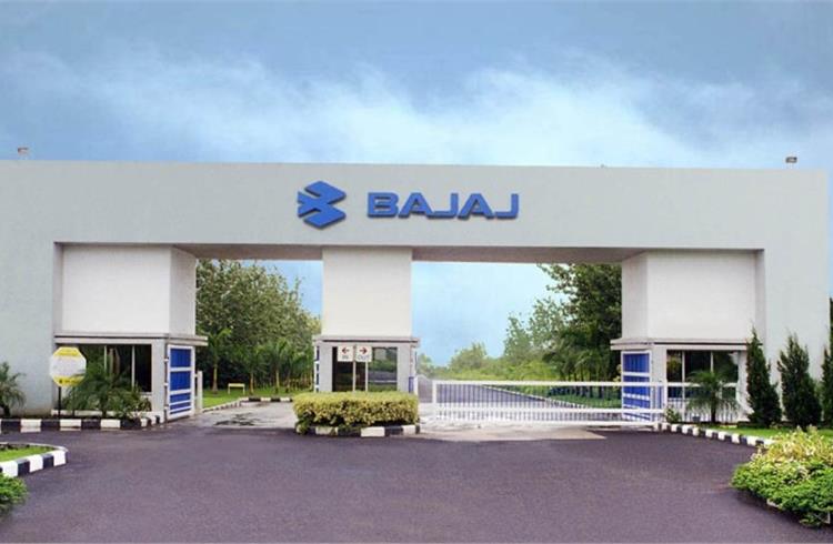 Bajaj Auto reports second highest quarterly profits in Q2 FY16