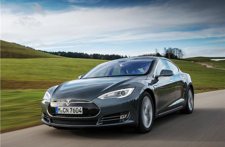 Tesla Model S set to go racing in new all-electric series