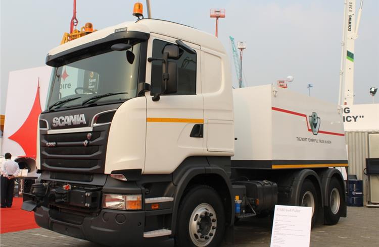 Scania displays new R 580 V8 Truck and P410 Tipper at Bauma ConExpo