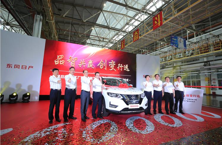 Dongfeng Nissan’s first X-Trail rolls off the line in China