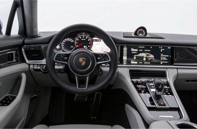 Porsche unveils new Panamera