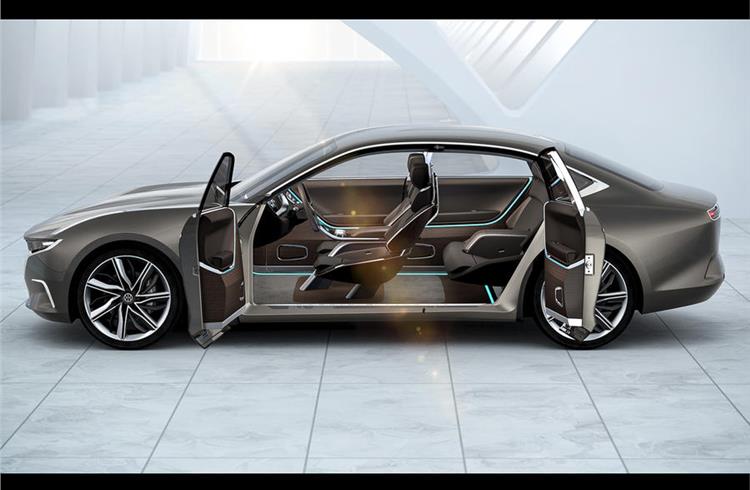 Pininfarina reveals H600 hybrid saloon concept