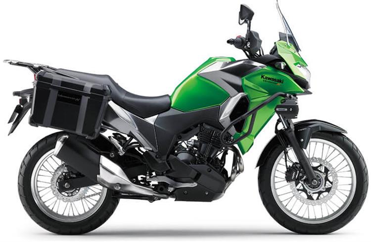 India Kawasaki rolls out Versys-X 300 priced at Rs 460,000