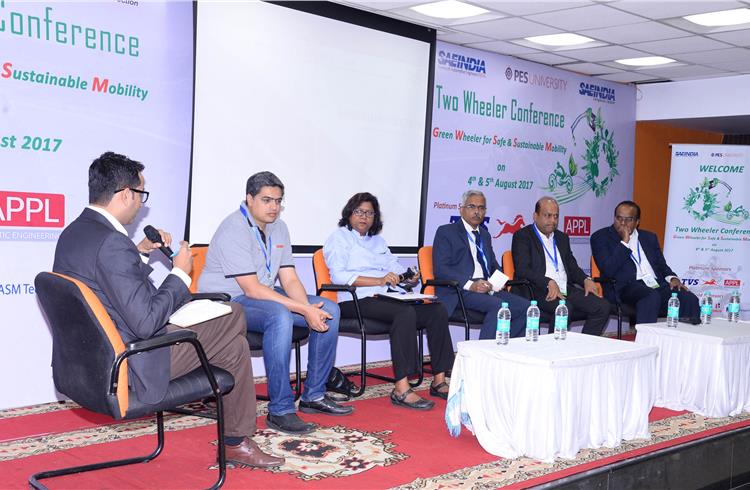 Autocar Professional's Amit Panday moderating the  the panel discussion on Two-Wheeler Industry – Then, Now and the Future.’ held on August 4.
