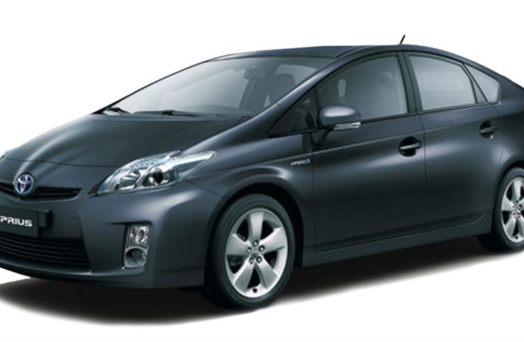 Autoliv cooperating with Toyota in Prius and Lexus CT recall