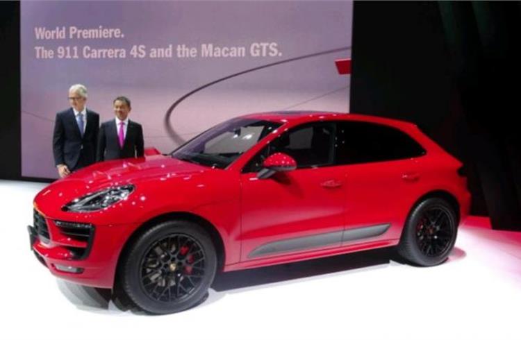 Porsche reveals Macan GTS at Tokyo Motor Show