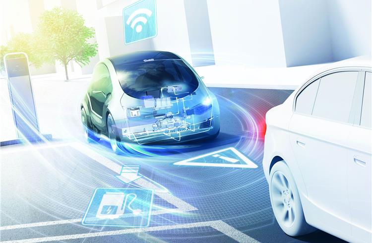 Connected vehicle: The vehicle of the future will be permanently connected to the internet, its environment, and other vehicles.