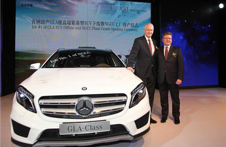 L-R: Hubertus Troska, member of the Board of Management of Daimler AG responsible for China, and Frank Deiss, president and CEO of BBAC, during the opening ceremony of the new compact car plant in Bei