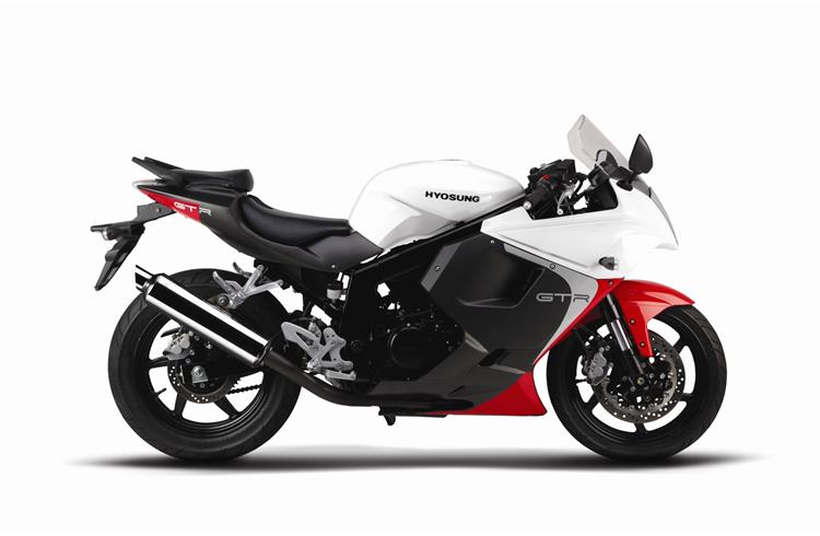 DSK Hyosung launches refreshed GT250 R at Rs 276,000