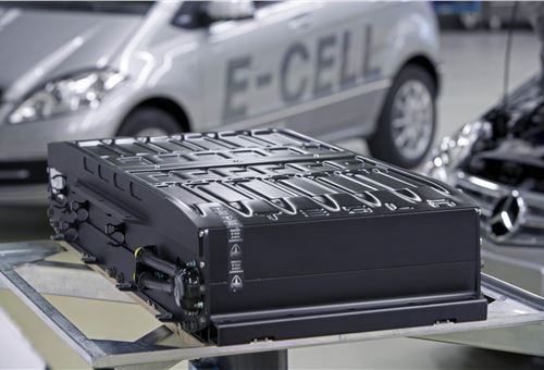 Daimler and Evonik restructure lithium-ion activities