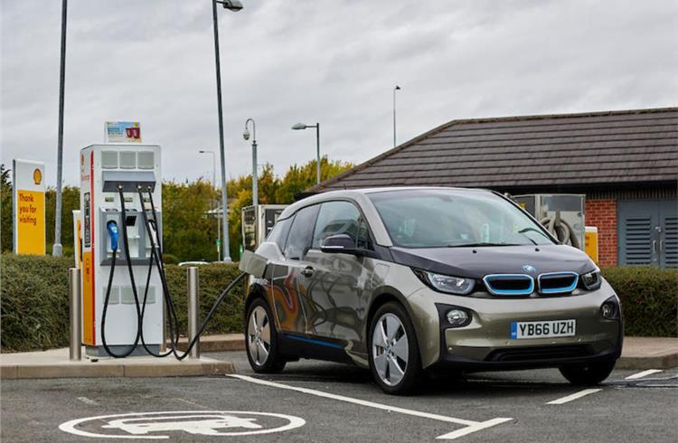 Shell Recharge electric car service launches first in UK forecourts