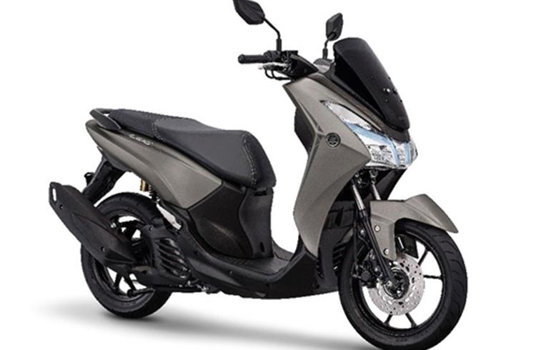 This is the LEXI-S model Yamaha is targeting sales of 150,000 units in the first year of production.