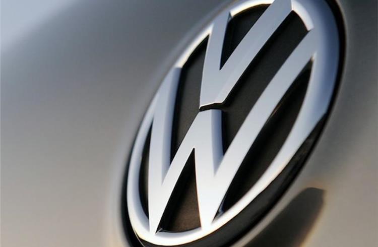 Volkswagen reports losses in third quarter of 2015
