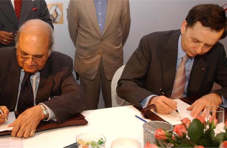 March 21, 2005: Keshub Mahindra, chairman of Mahindra & Mahindra, and Louis Schweitzer, chairman & CEO of Renault Group, signed in Bombay, a framework agreement for setting up a JV in India, Mahindra 