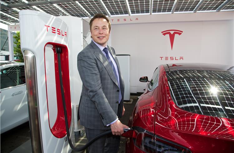 Tesla looks at global connect with patent-freeing move
