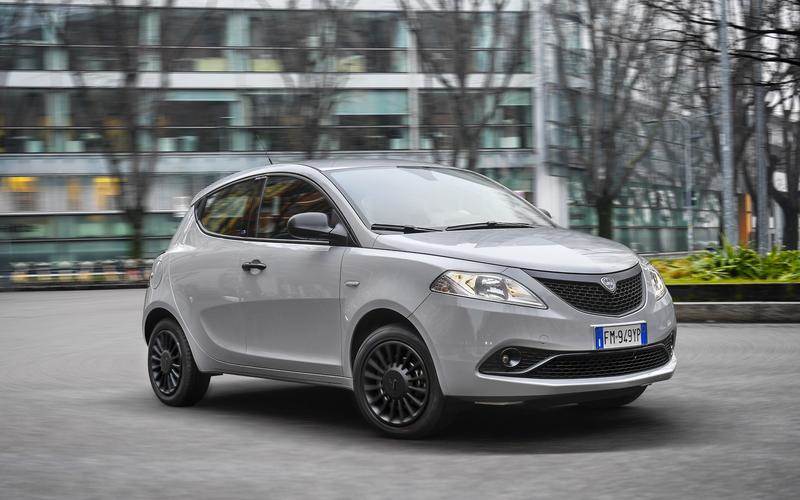 Lancia Ypsilon