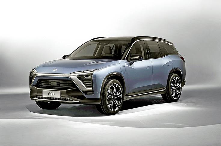 Nio ES8