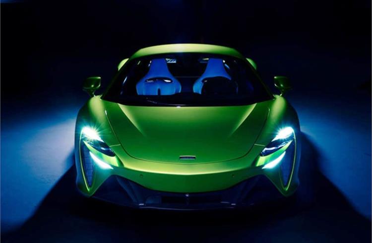 McLaren unveils 330kph plug-in hybrid Artura supercar