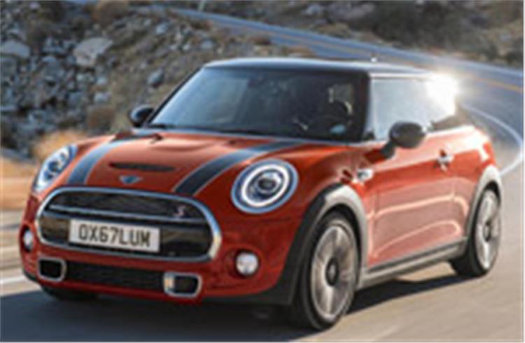 Mini models gain new particulate filter and petrol dual-clutch variants