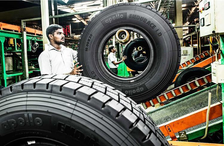 Apollo Tyres PAT zooms 4-fold at Rs 427 crore in Q4