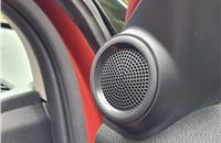 Elevate's 8-speaker audio setup offers enjoyable sound quality to elevate the driving and in-car experience.
