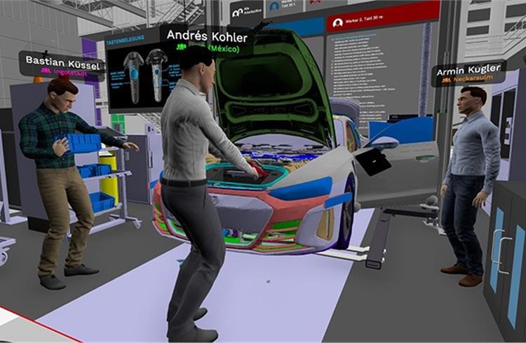 When planning the assembly of the e-tron GT, all assembly processes such as workflows and actions by employees were tested and optimized in virtual rooms.
