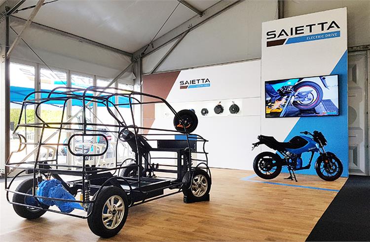 Saietta is showcasing a wire-frame two-wheel vehicle exhibit on its Cenex-LCV booth, which displays a complete integrated eAxle solution for electric microcars.